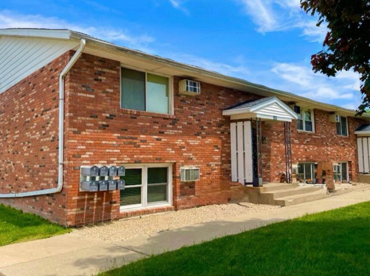 1007 Green Ridge Ave, Earlville, IL